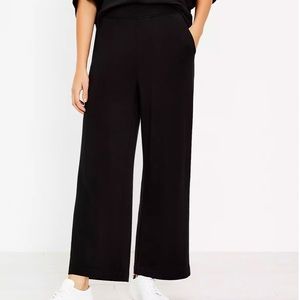 LOFT Lou & Grey Signature Softblend Wide Leg pants size 0